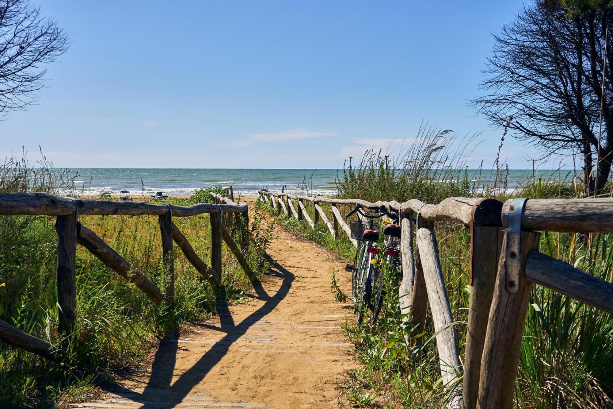 Cozy Villa 250 Metres From The Beach - Beahost - Bibione Buitenkant foto