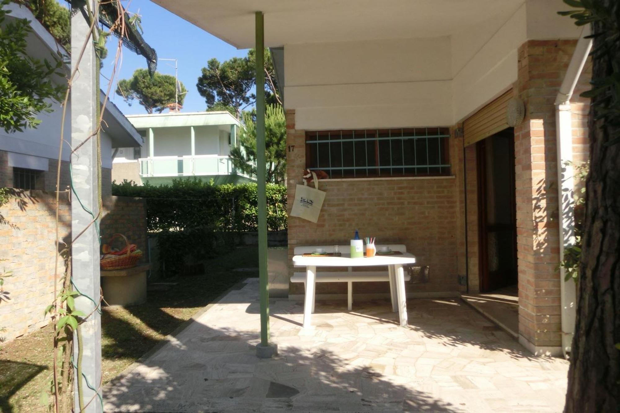 Cozy Villa 250 Metres From The Beach - Beahost - Bibione Buitenkant foto